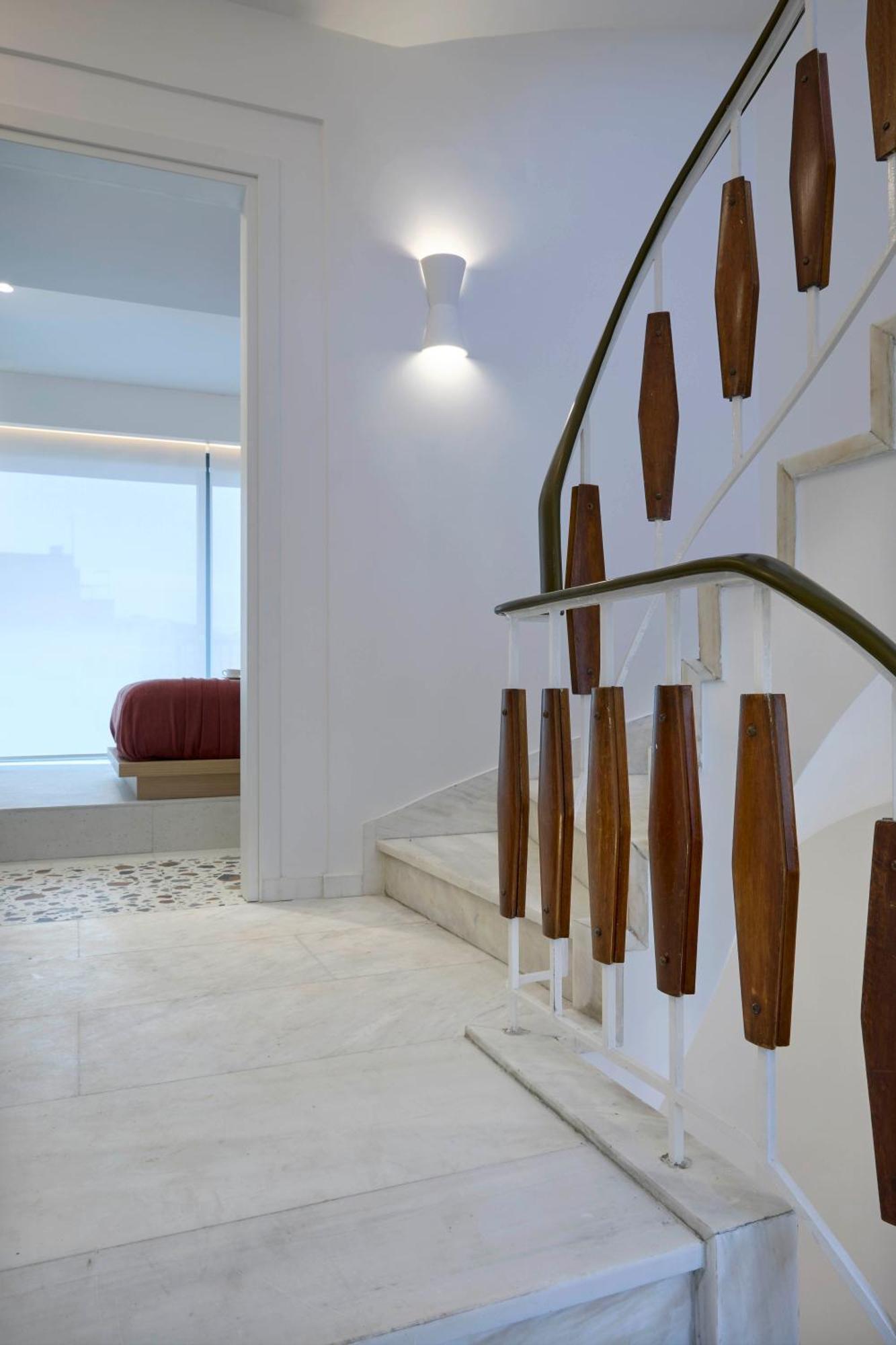 Twinn Downtown Piraeus, Santikos Collection Экстерьер фото